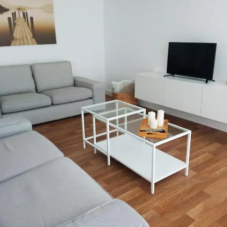 Piso En Con Magníficas Vistas Al Mar